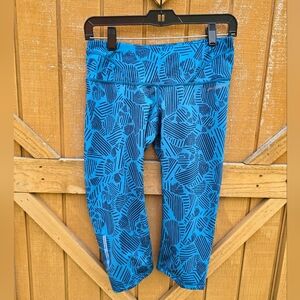 Brooks Athletic Womens Crop Leggings Capris Blue Geometric Small Compression